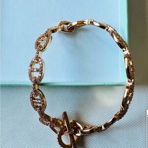 Copper Alloy ( Gold Metal) Elegant Gold Chain Bracelet
